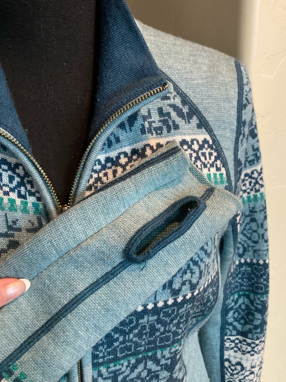 Icelandic Design Hayley Merino Wool 1/2-Zip Sweater - Picture 6 of 12